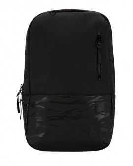 Incase Backpack Compass hasta 15" Negro - Envío Gratuito