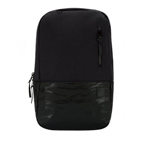 Incase Backpack Compass hasta 15" Negro - Envío Gratuito